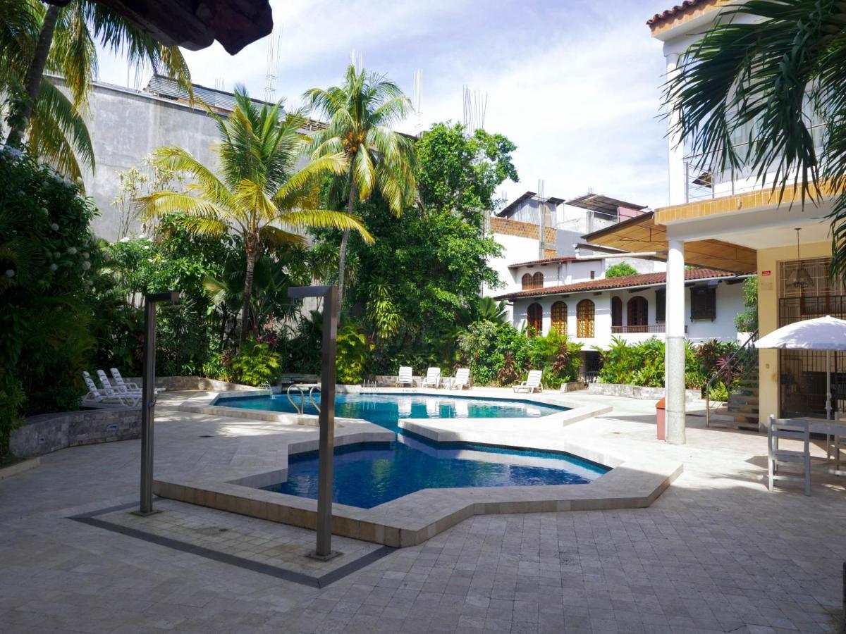 Grand Hotel Mercedes Pucallpa Exterior foto
